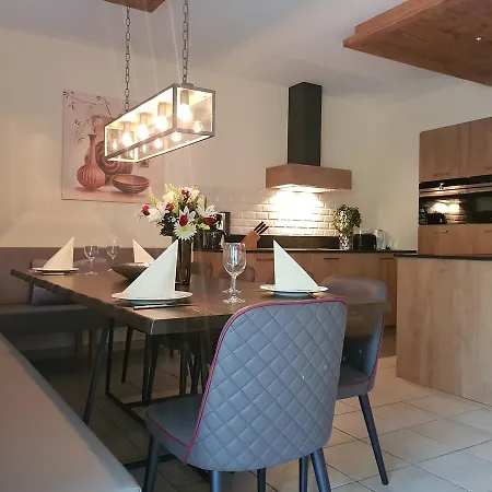 Exclusive Apartment Sylvie Kaprun Buitenkant foto